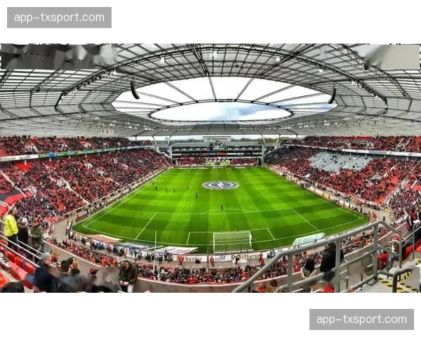 欧冠将测试新型球场摄像系统，旨在为转播方提供更清晰的防守阵型移动分析画面